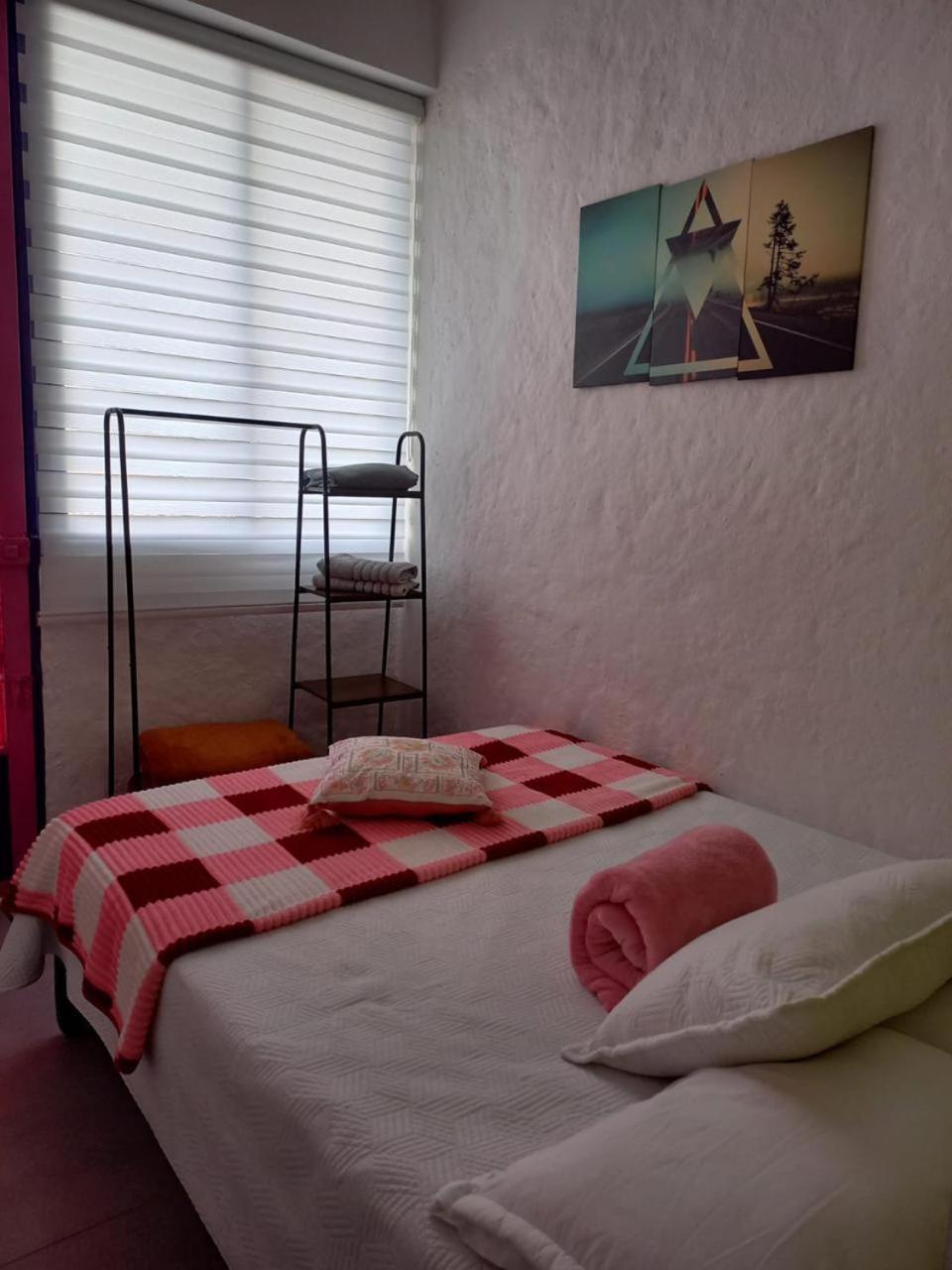 Apartaestudios Las Astromelias Σαλέντο Εξωτερικό φωτογραφία
