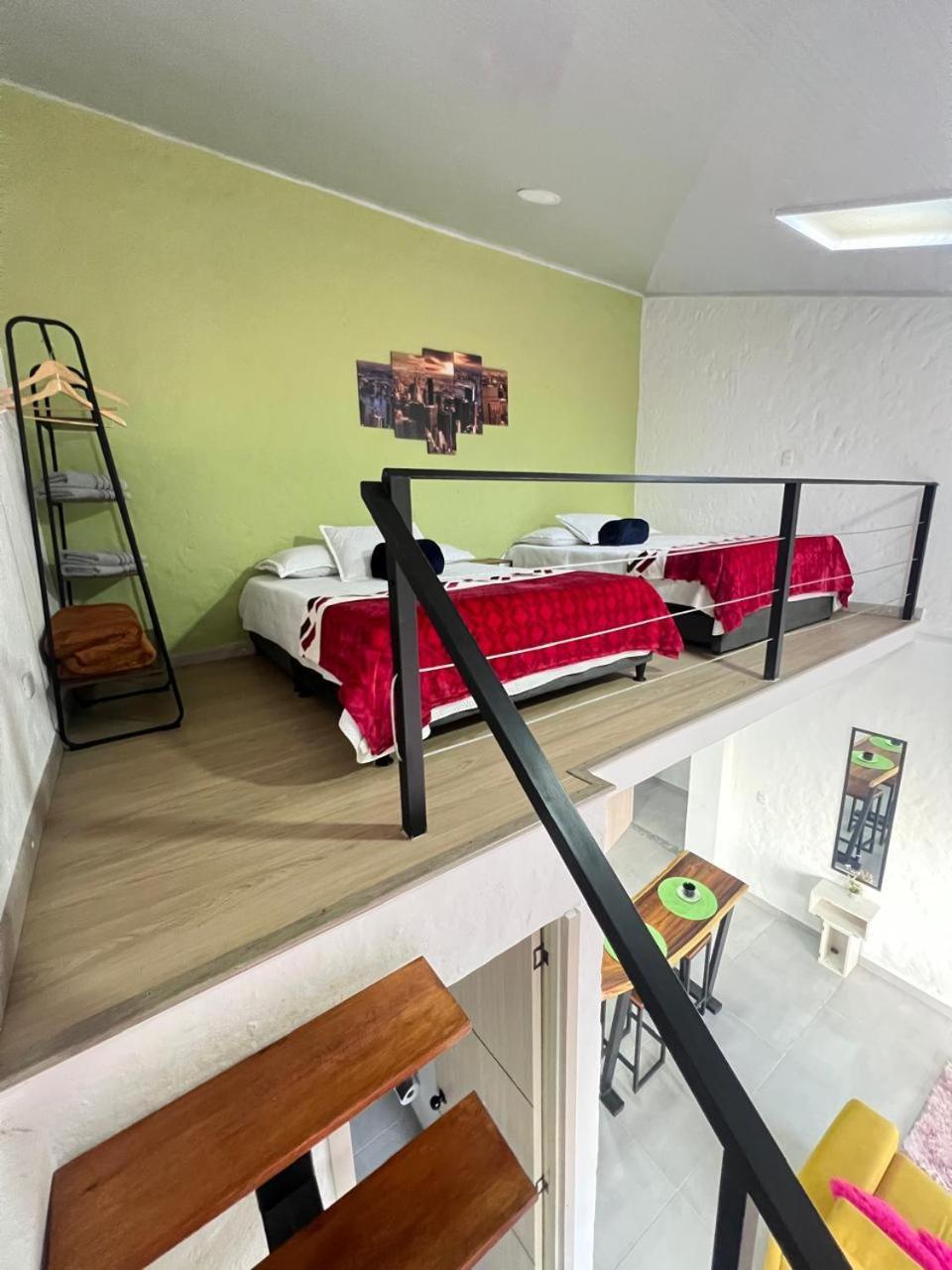 Apartaestudios Las Astromelias Σαλέντο Εξωτερικό φωτογραφία